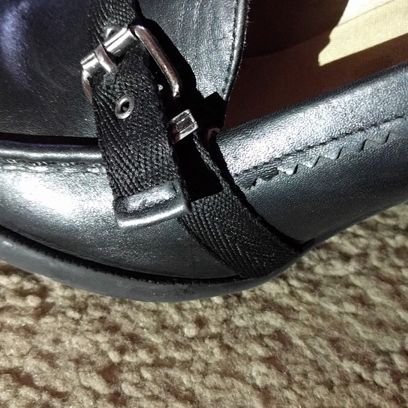 Vintage Black Tommy Hilfiger Heels - Picture 6 of 15